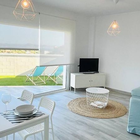Precioso Apartamento Con Vistas Parciales, Garaje Y Piscina Tarifa Zewnętrze zdjęcie